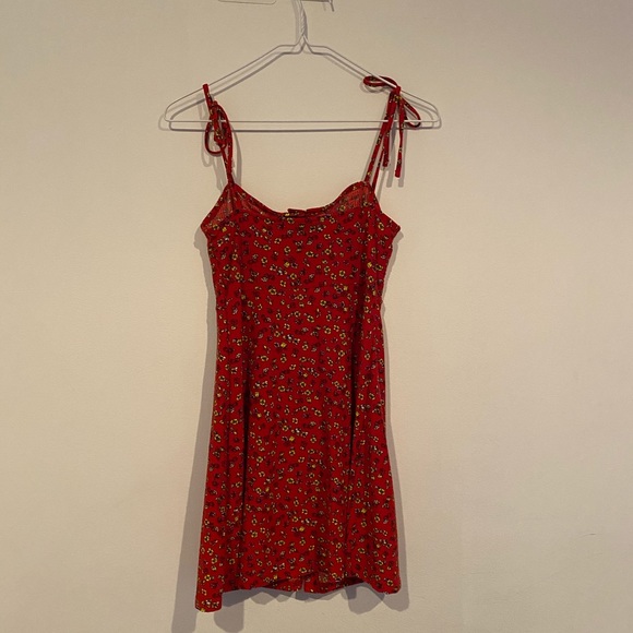 TOPSHOP Petite Floral Mini Summer Dress - Picture 2 of 4
